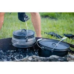 Camping Cookware Campfire Pre Seasoned Cast Iron Camp Oven 10 Quart -Camping Equipment Sales Shop BCF 213610 03 hi res