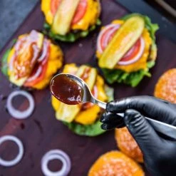 Food And Snacks Smokey Q Bull's Head BBQ Sauce 380G -Camping Equipment Sales Shop BCF 619674 03 hi res