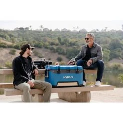 Iceboxes And Soft Coolers Igloo BMX Cooler 49L -Camping Equipment Sales Shop BCF 624162 08 hi res